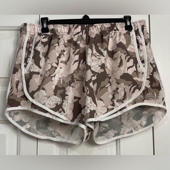 Calvin Klein Performance Women’s Running Shorts Pink & Brown Flower Print Large - Picture 1 of 7